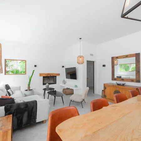 Chic Ibiza Nearby Olivera Villa *